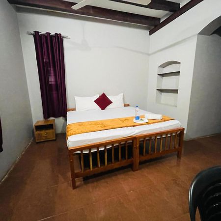 Auberge de jeunesse Gonest O Zen à Kozhikode Extérieur photo