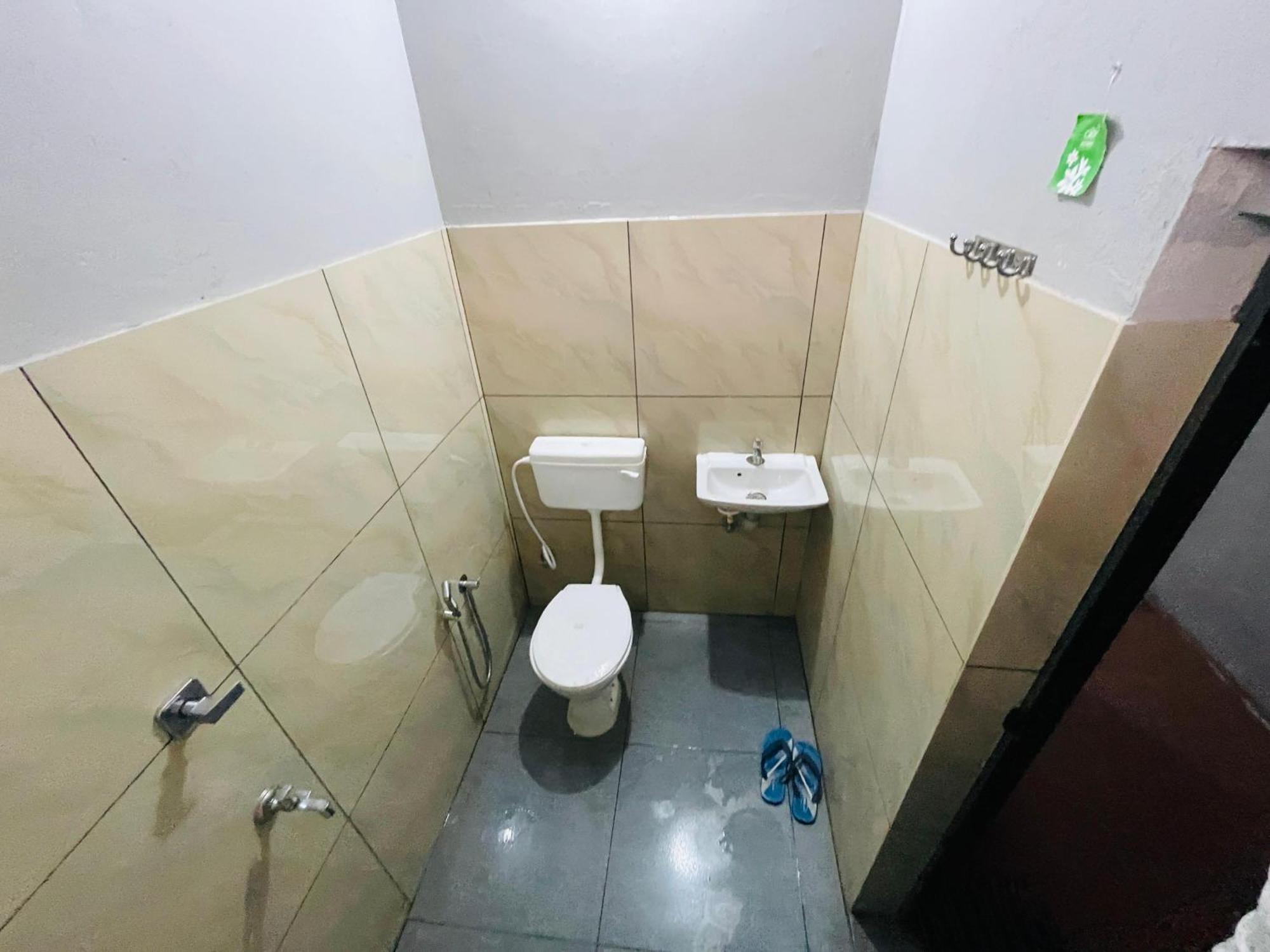 Auberge de jeunesse Gonest O Zen à Kozhikode Extérieur photo